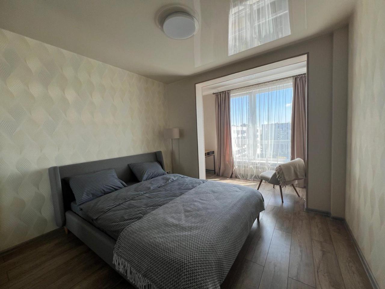 Apartments Vip Avalon Lviv Exterior photo